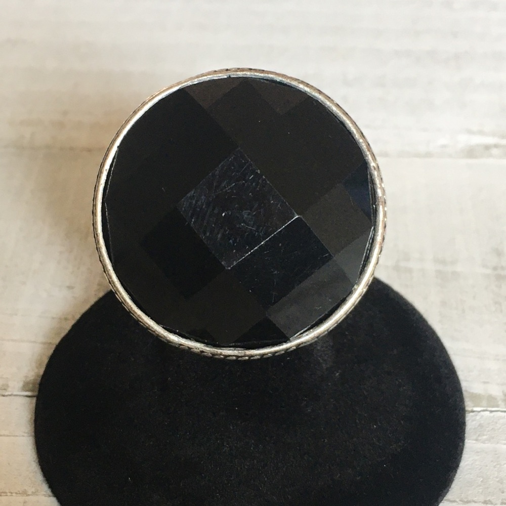 Black statement Ring